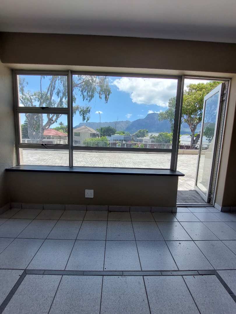 To Let 2 Bedroom Property for Rent in Claremont Western Cape